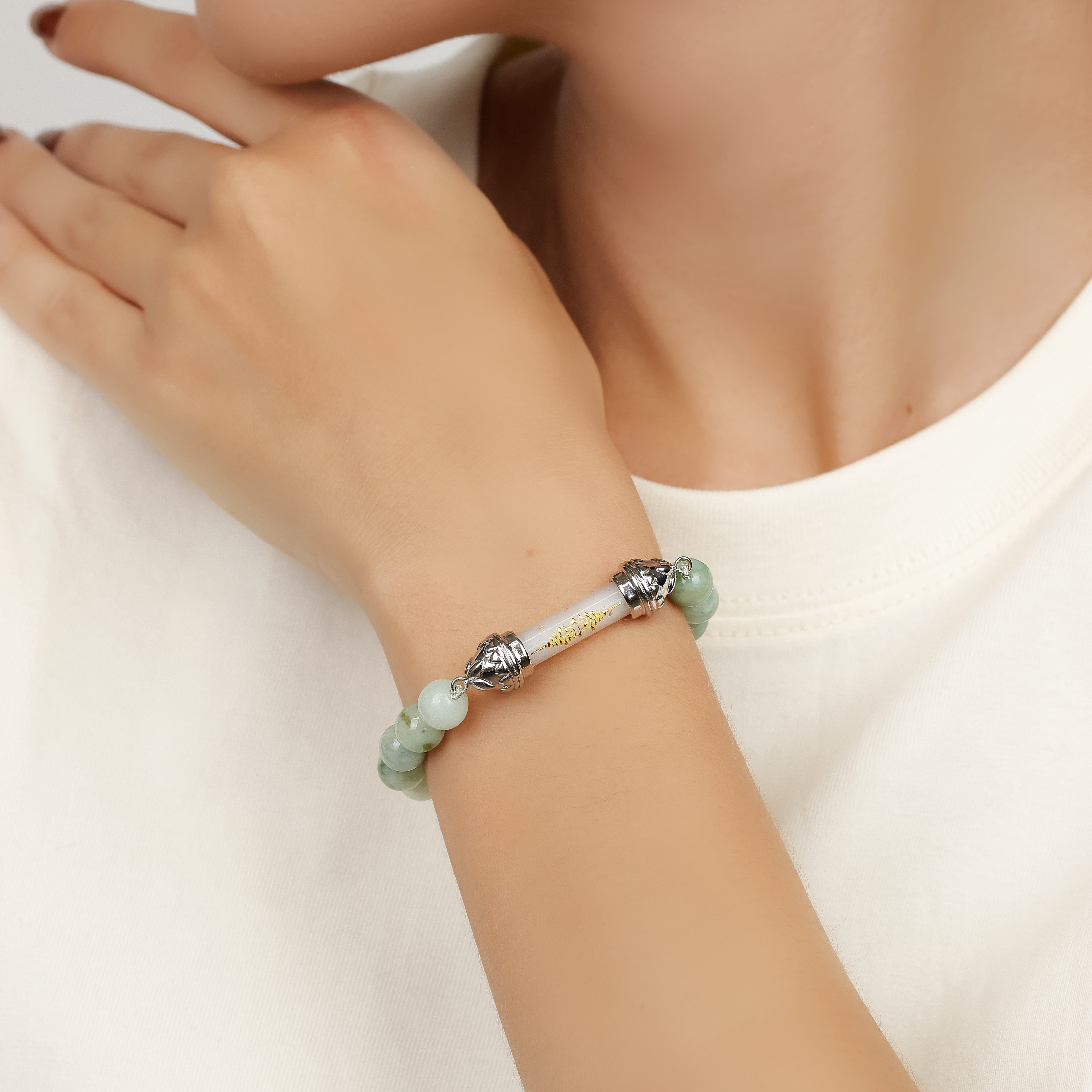 Jade Bracelet with Sacred Takrut Amulet with Beeswax – Prosperity and Wealth