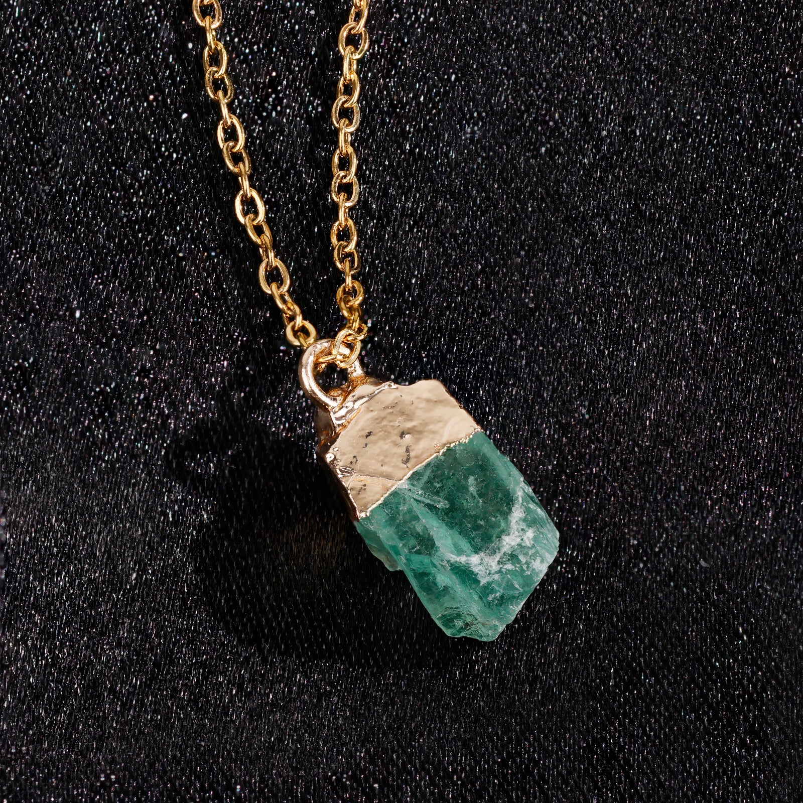 Natural Peridot Necklace – August (Raw Stone)