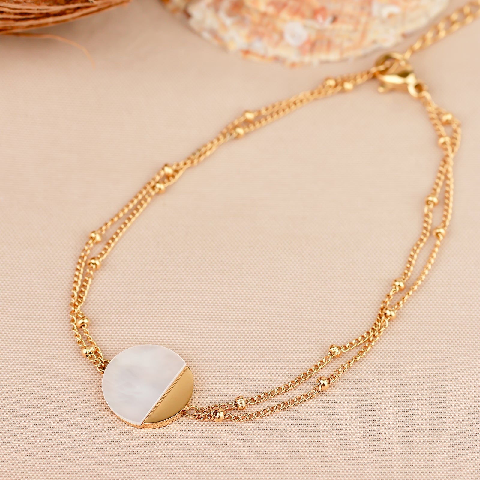 “Luna” Bracelet – Double Gold Chain & Natural Mother-of-Pearl Slice