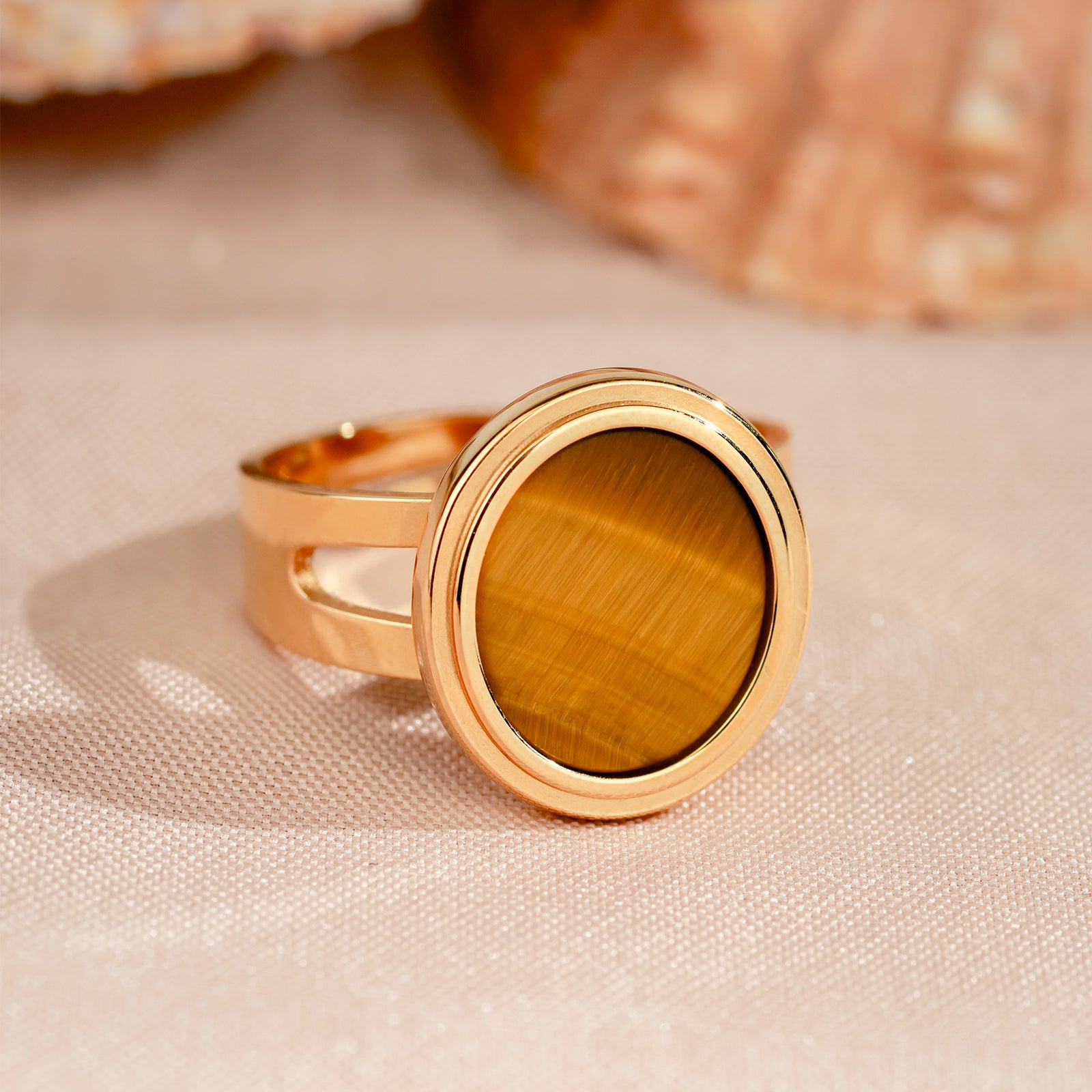 Solea Tiger Ring – Oval Tiger’s Eye & 18K Gold Finish