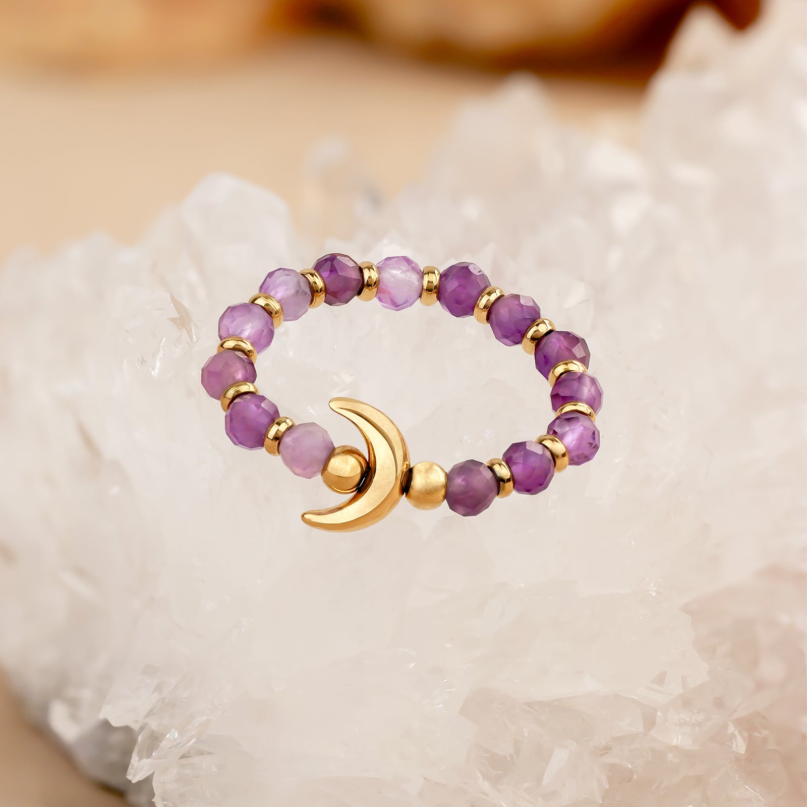 Lunara Ring – Amethyst & Golden Crescent