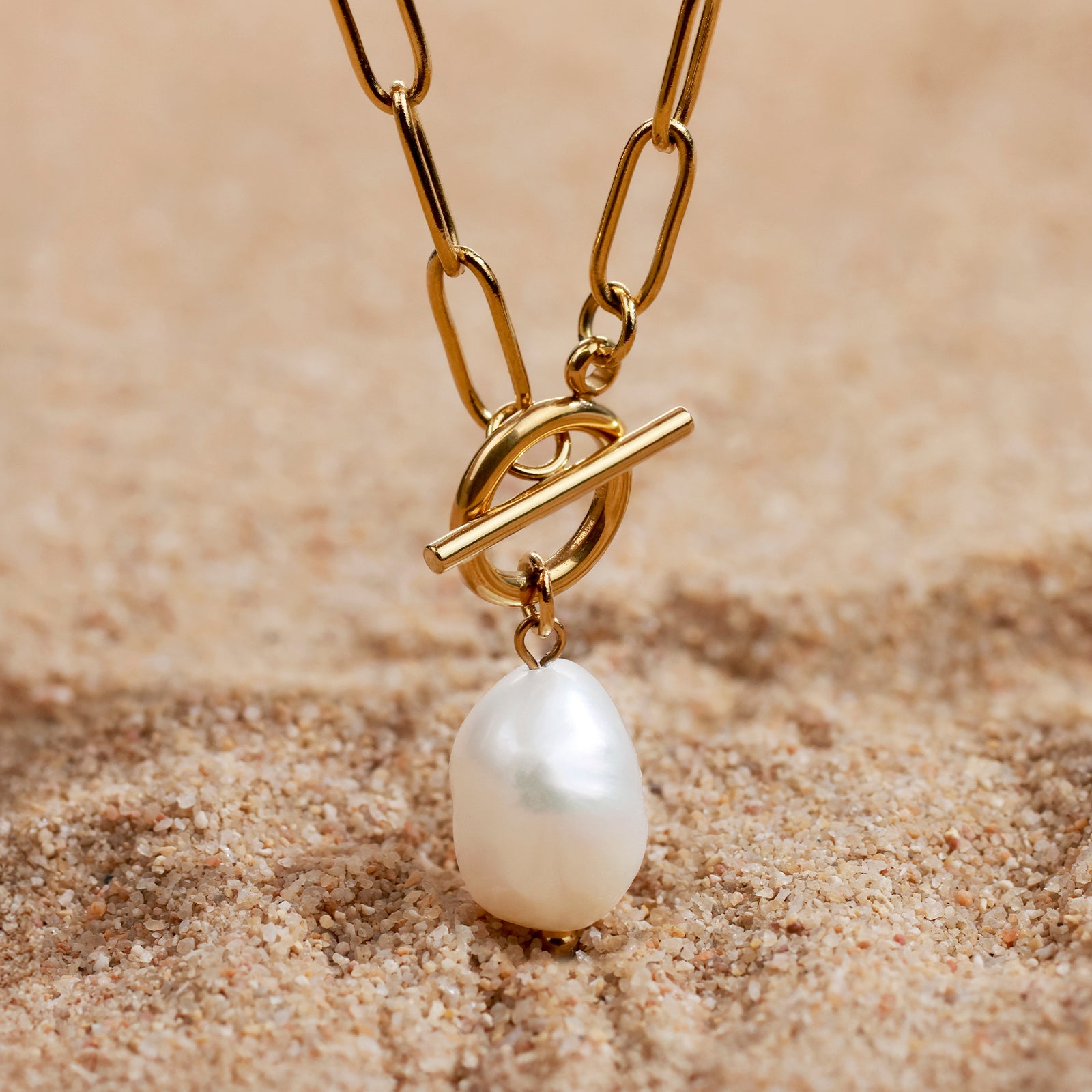 Perla T-Bar Necklace – Natural Pearl & Gold Link Chain