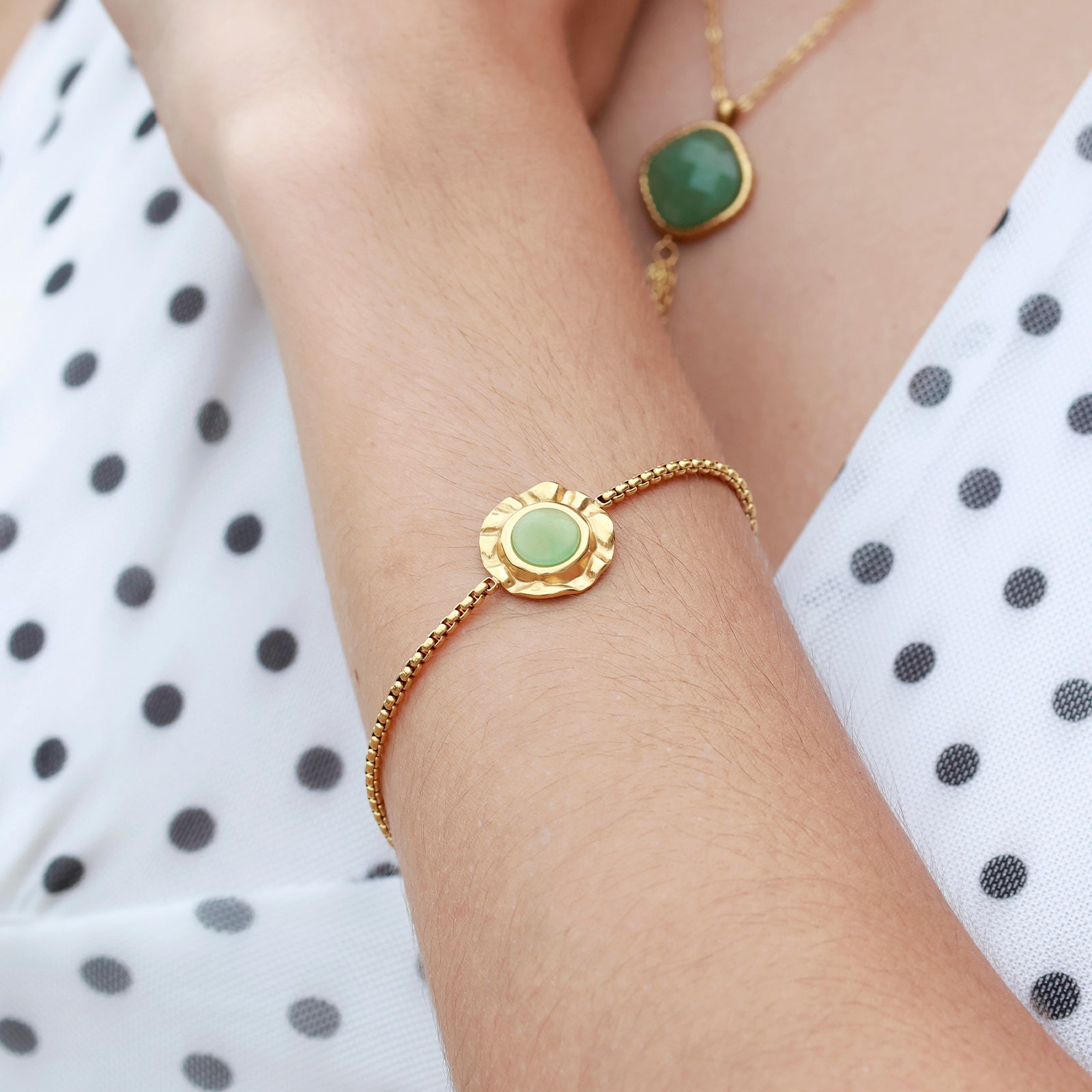 Aura Bracelet – Aventurine & 18K Gold Finish