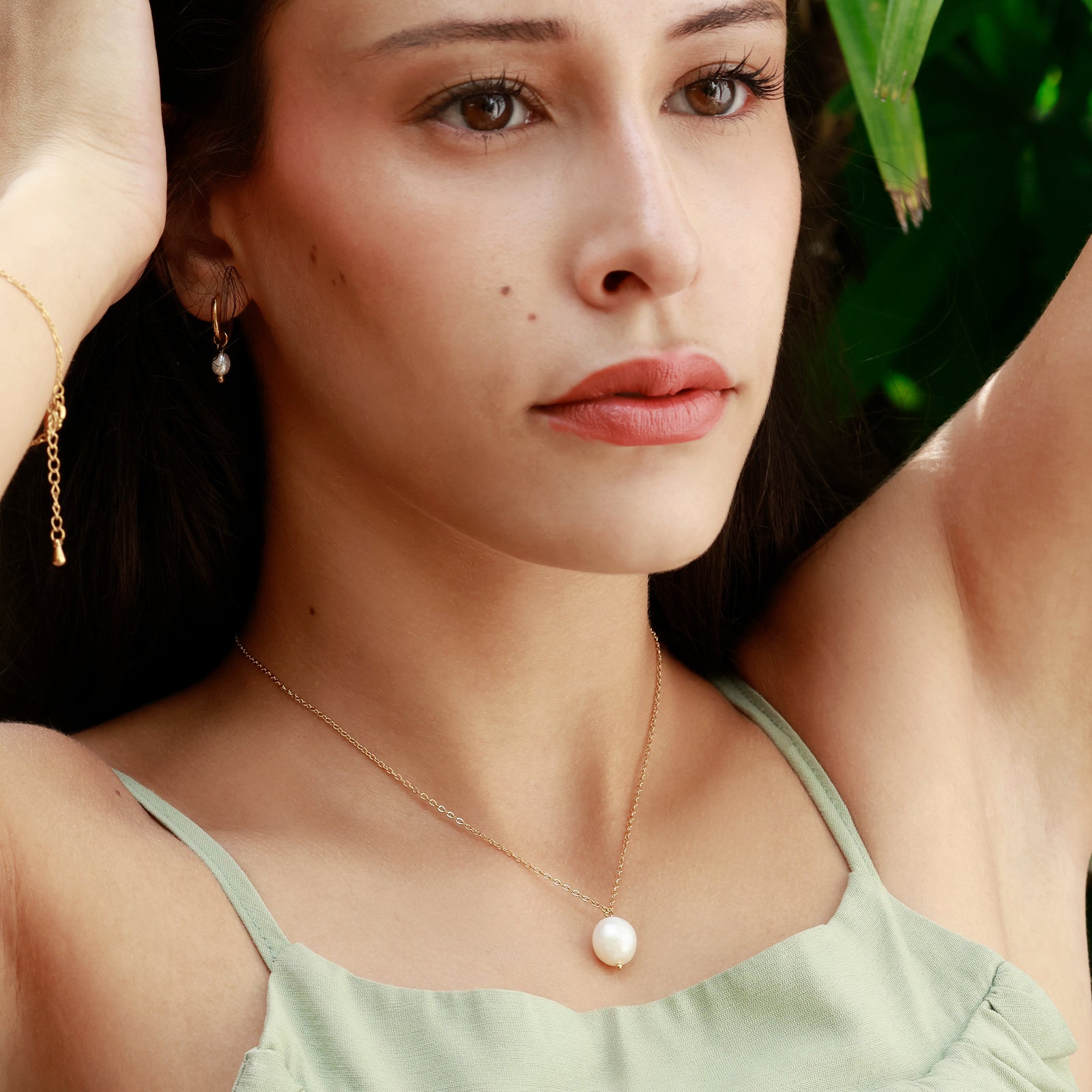 Perla Pure Necklace – Natural Pearl & Gold Chain